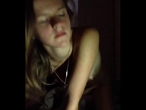 ❤️ Një vajzë masturbon dhe sperma ️❌ Qyrje tek ne ❌